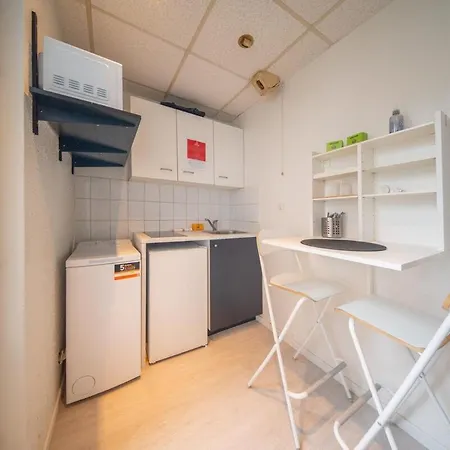 Very - Downtown Le 42